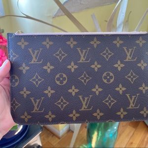 Authentic Louis Vuitton Neverfull